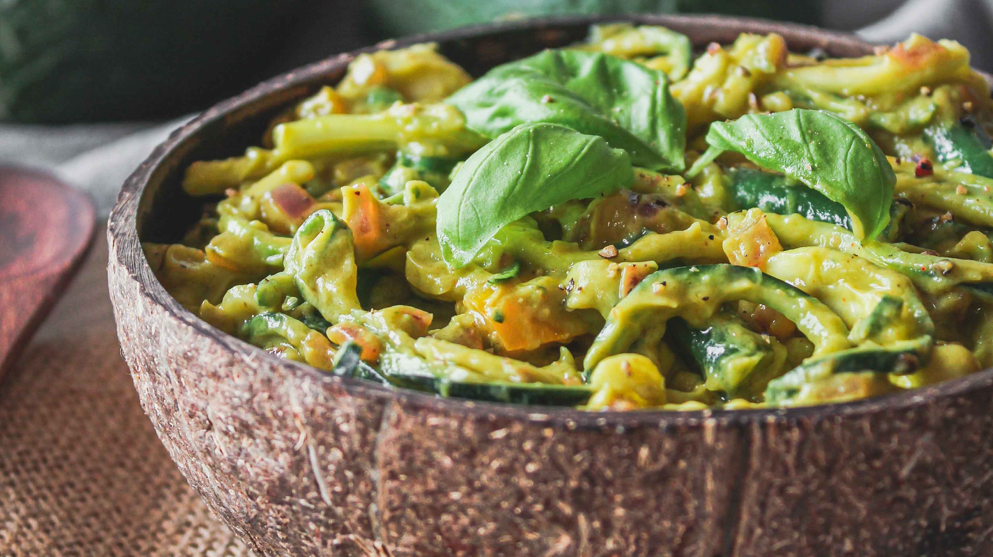 Avocado Herb Zoodles