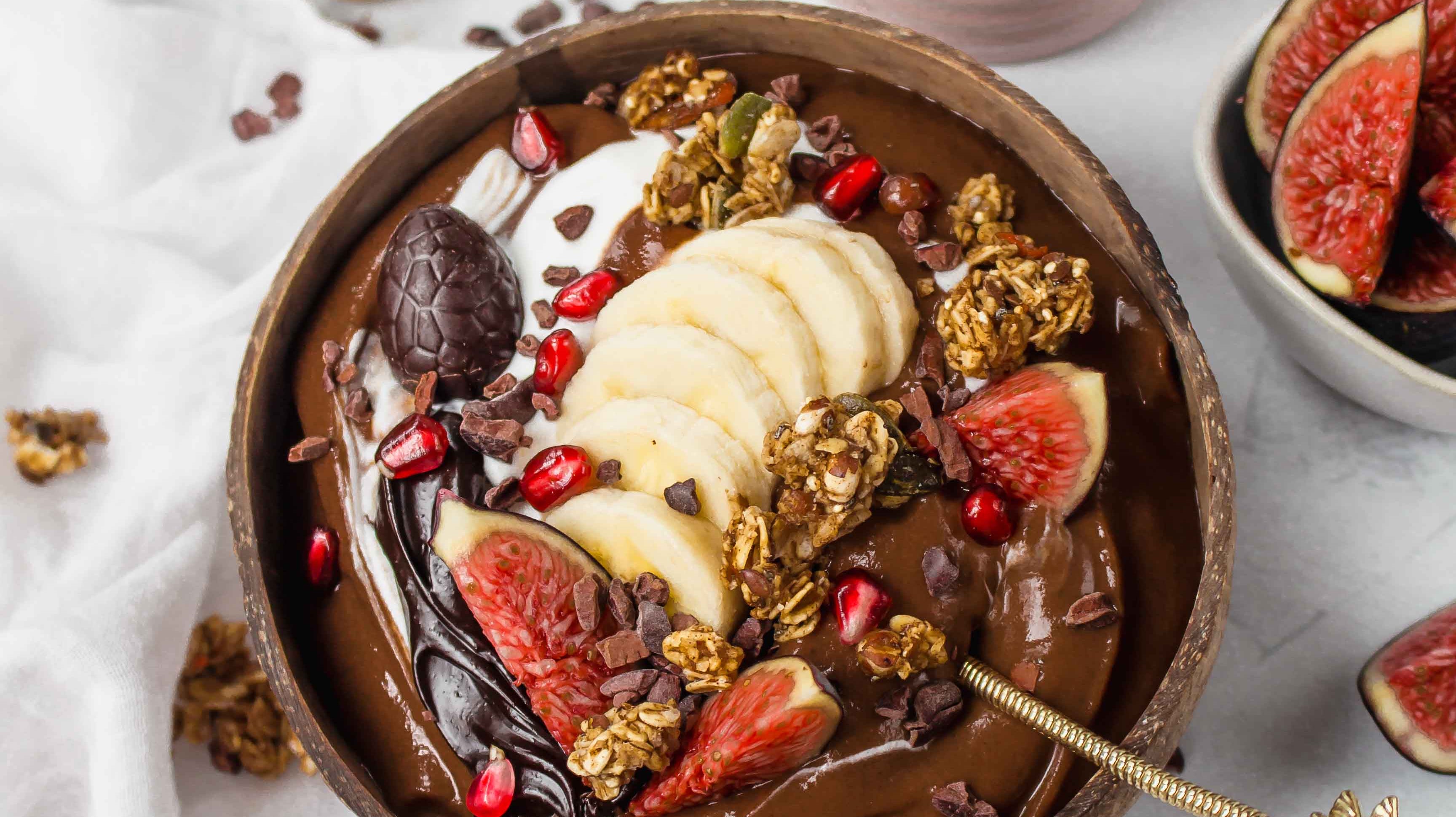 Cacao & Reishi Chocolate Smoothie Bowl
