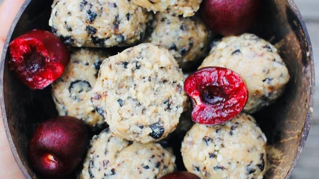 Cherry Cheesecake Bites