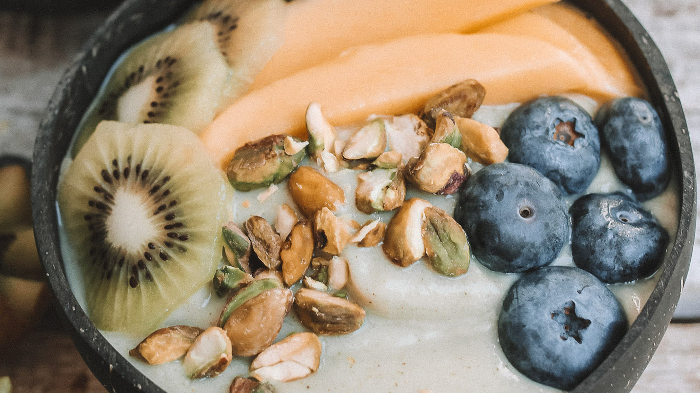 Pineapple Moringa Smoothie Bowl