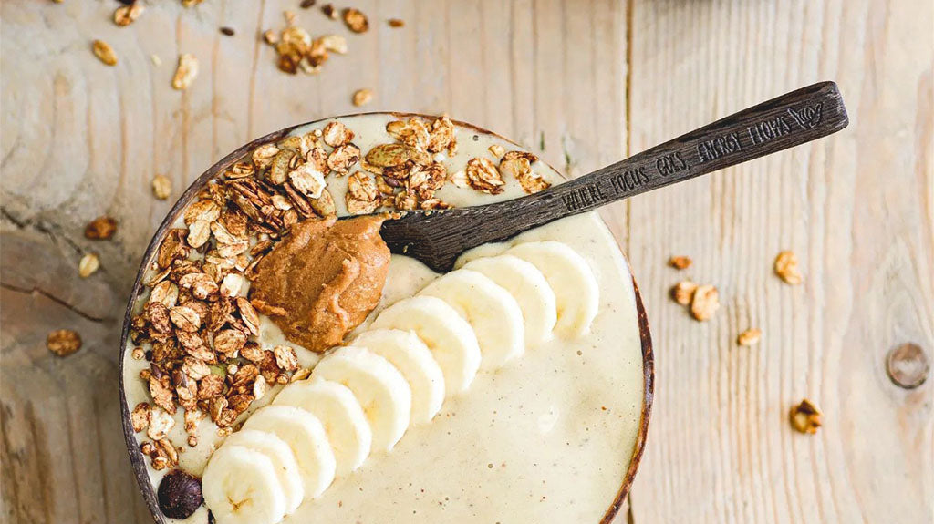 Salted Caramel Smoothie Bowl