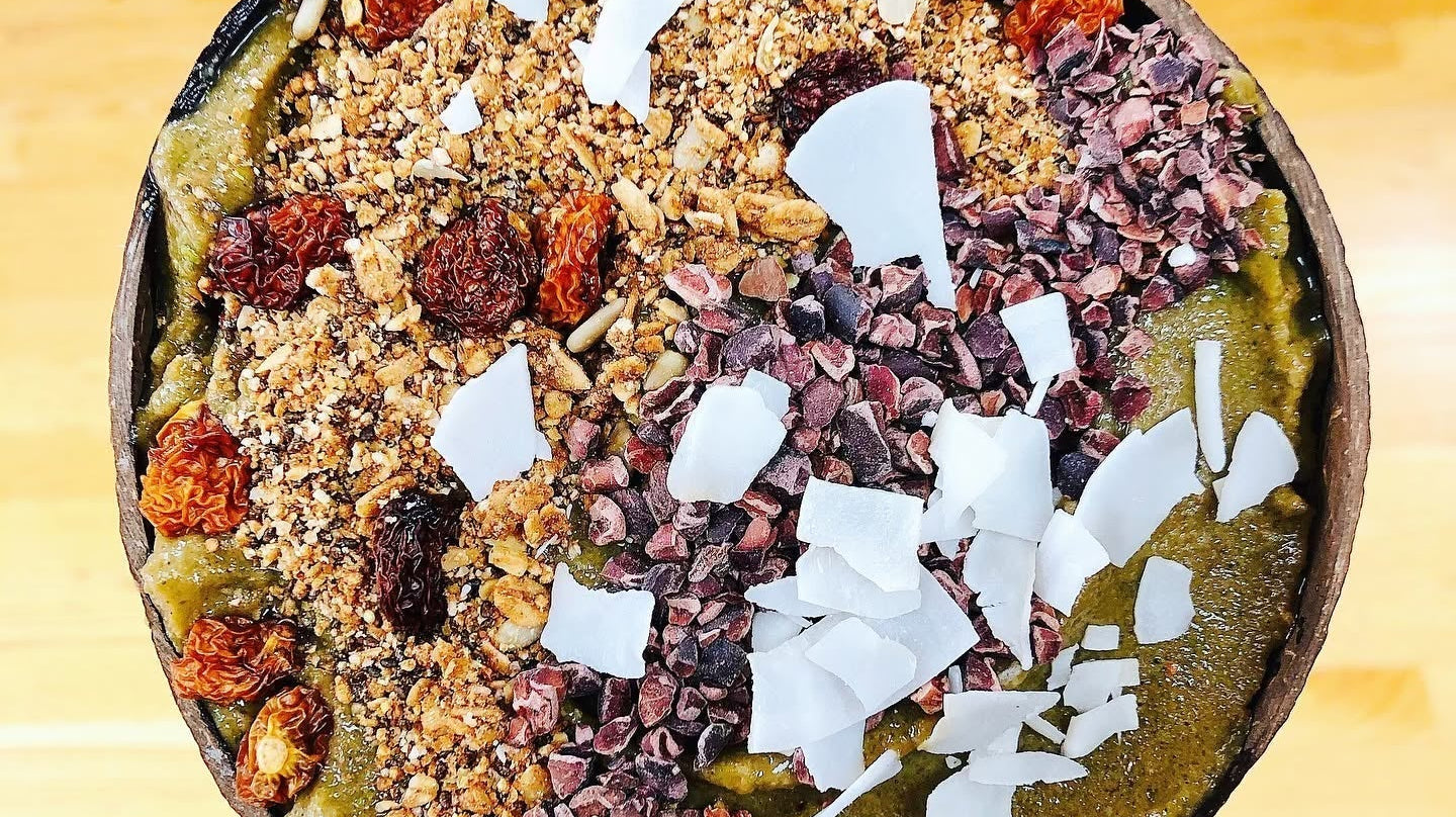 Mint Chip Smoothie Bowl