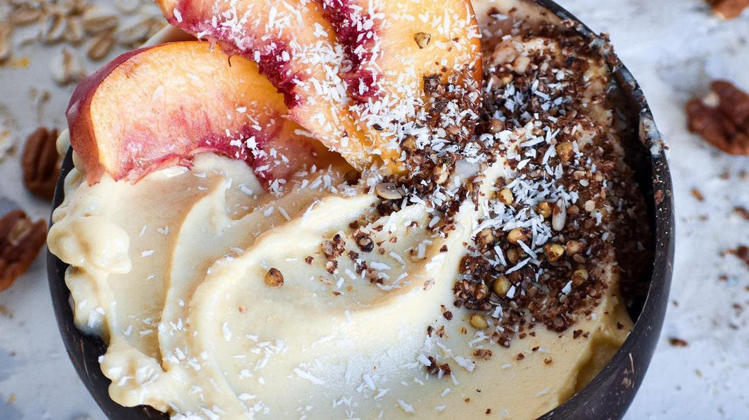 Peaches & Cream Smoothie Bowl