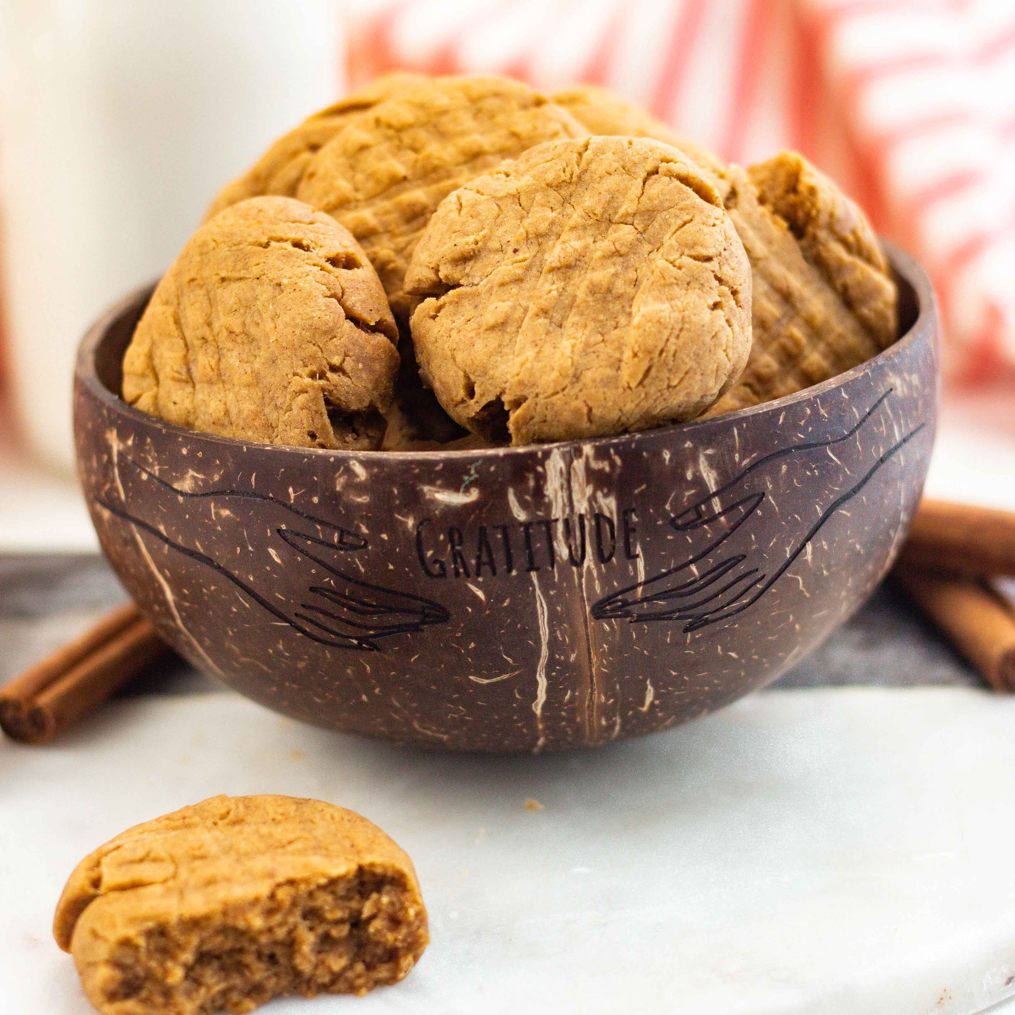 Vegan Tahini Pumpkin Spice Cookies