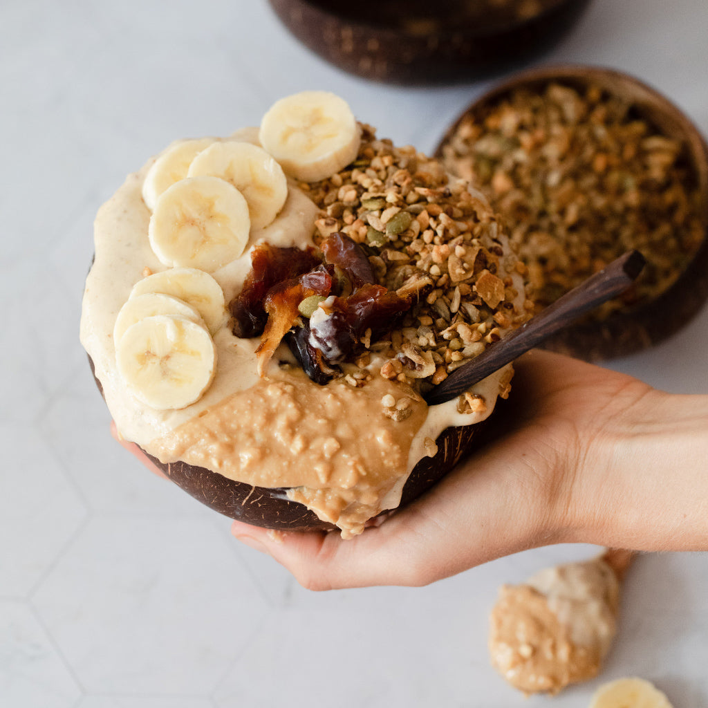 Salted Caramel Smoothie Bowl