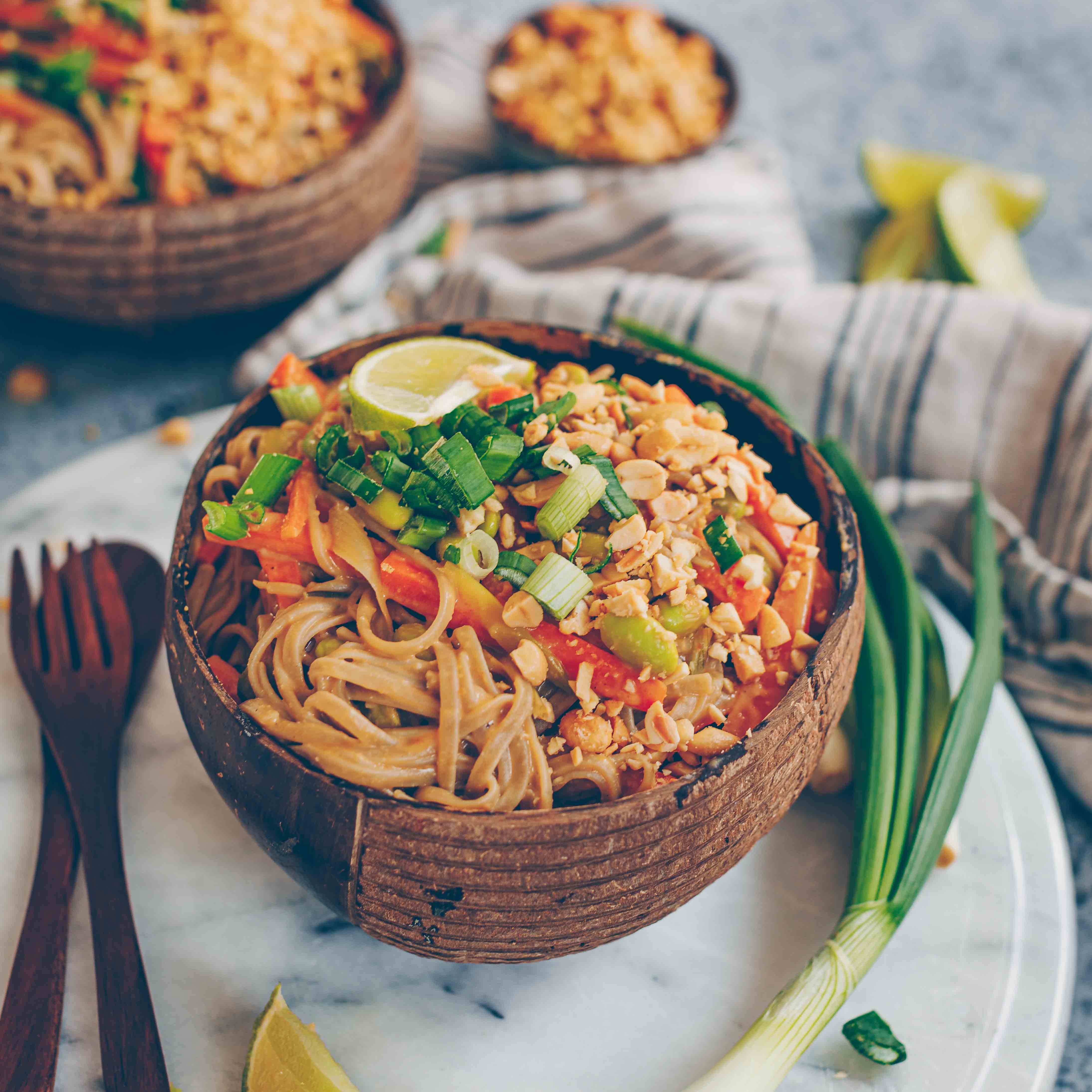 Vegetable Pad Thai with Edamame