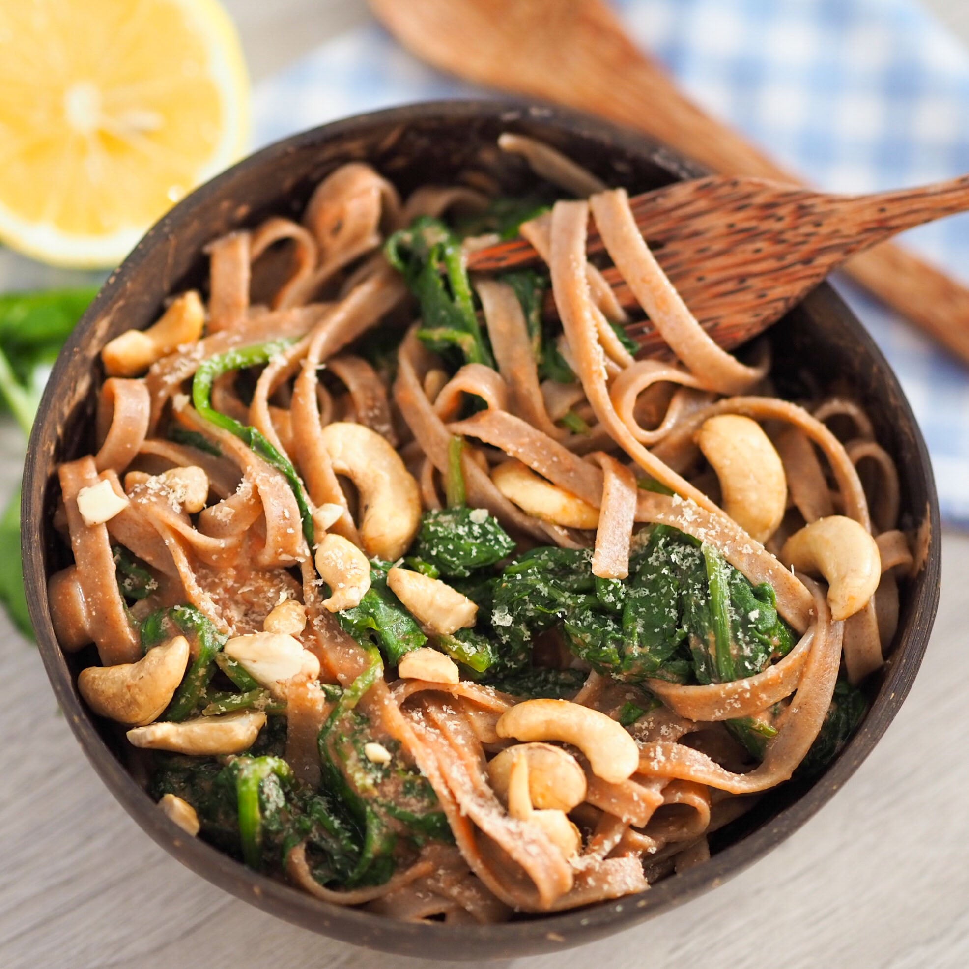 Spinach & Cashew Pasta