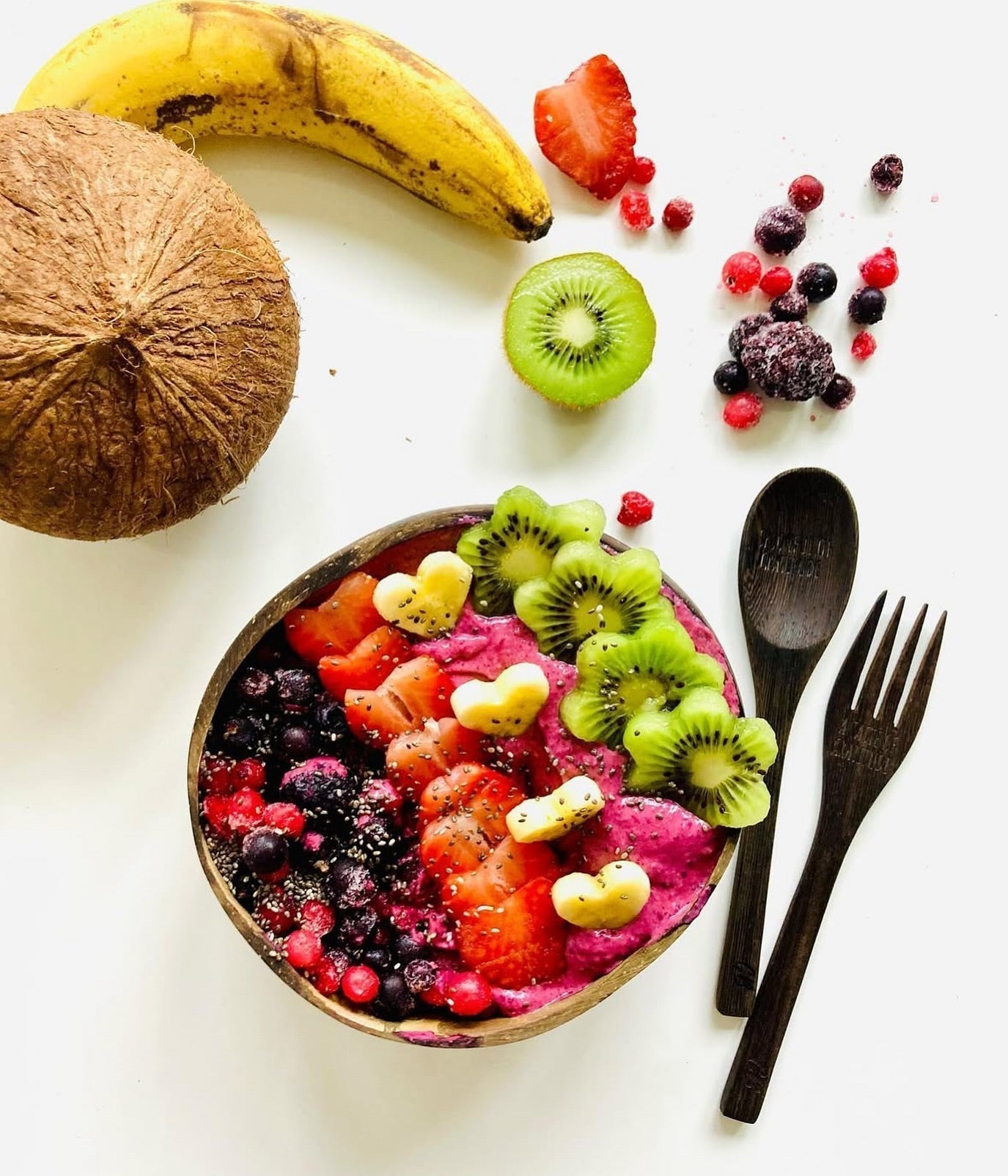 Mixed Berries Smoothie Bowl